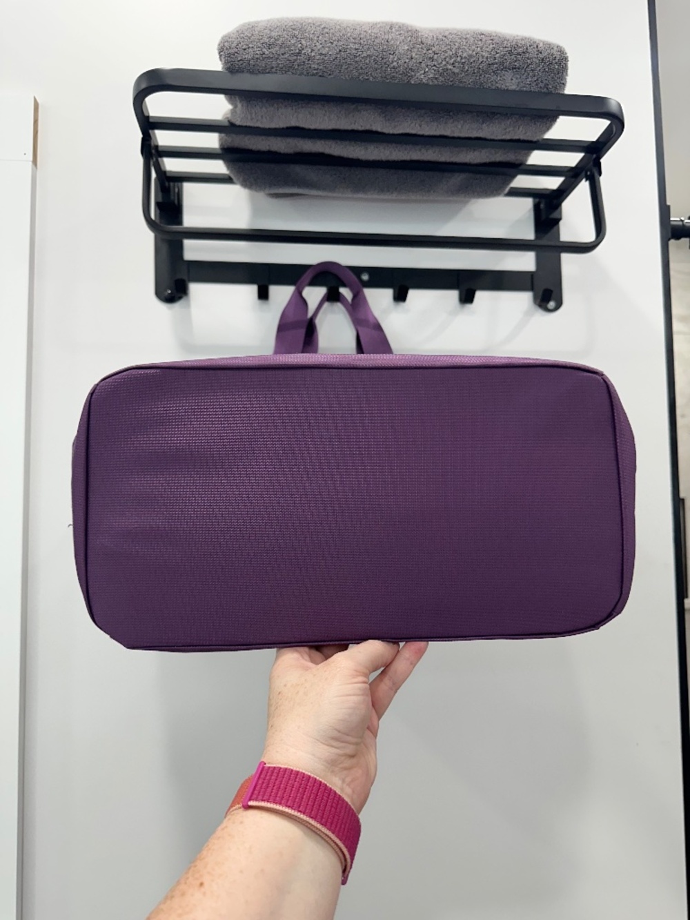EUC eBags Computer Bag/Shoulder Tote in Eggplant Purple - Picture 5 of 12